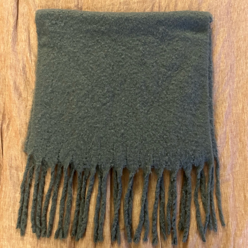Warm scarf